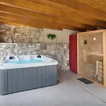 ヴィラ Fani-wellness & Relax
